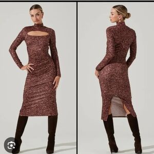 ASTR The Label Cutout Mock Neck Ruched Midi Dress Brown Print XS